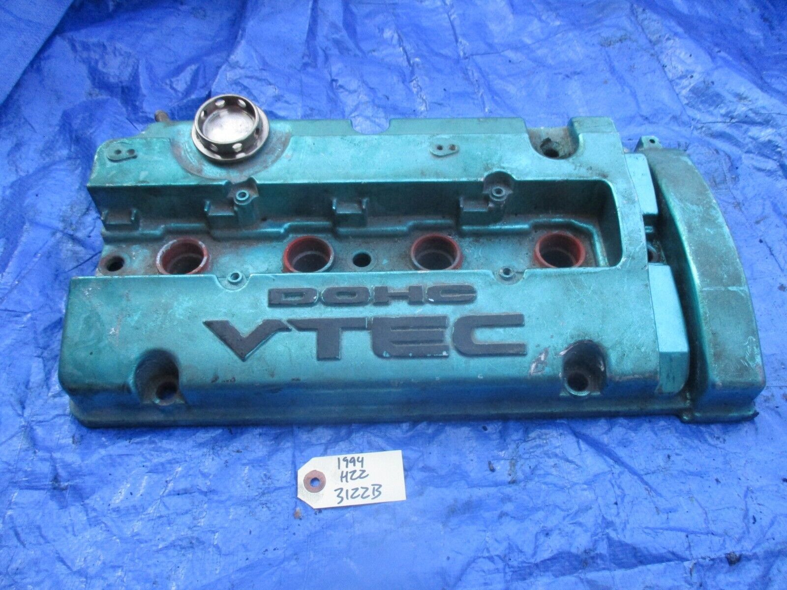 9301 Honda Prelude valve cover engine motor H22 H22A4 motor VTEC OEM
