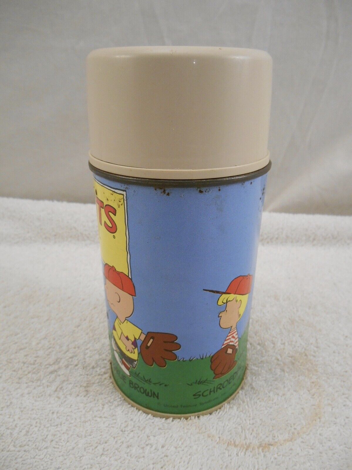 Charlie Brown Vintage Thermos Bottle (Vintage Charlie Brown Image)