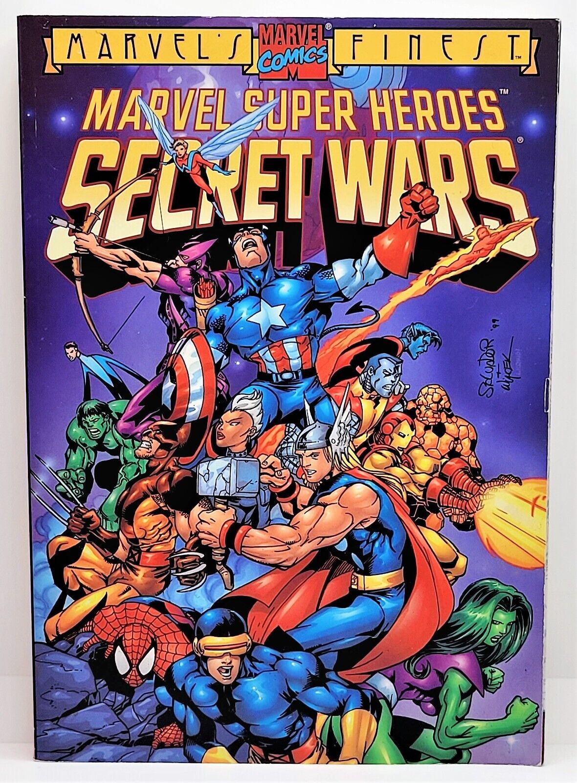 Primary image for Secret Wars Graphic Novel Published By Marvel Comics - CO5