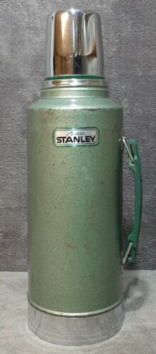 Vintage Stanley Aladdin Thermos Green Insulated Vacuum Thermos With Handle  1 Quart 