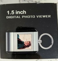 1.5 inch Digital Photo Viewer key chain built-in rechargeable Lithium ba... - $13.00