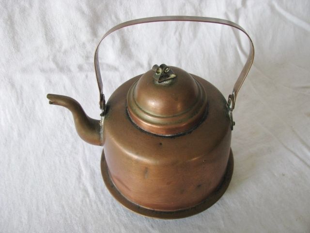 Peltiteos O.Y. OPA Copper Tea Kettle 2 Liter Gooseneck Spout Helsinki  Finland