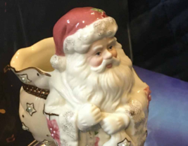 LENOX Porcelain Christmas Petals and Pearls Santa Claus Figurine Vase 7.... - $30.00