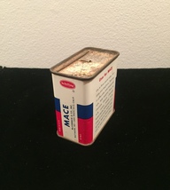 Vintage Schilling Mace spice tin packaging image 3