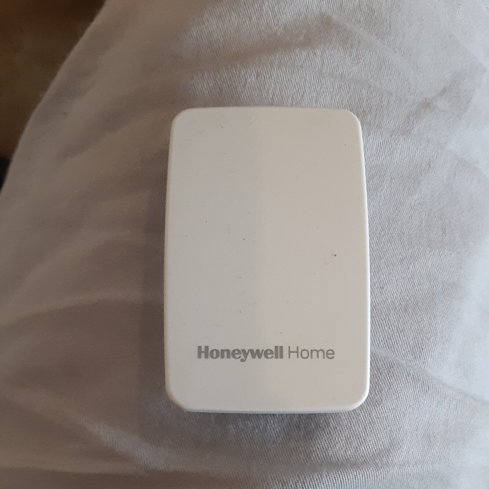 Honeywell Home C7189U Wired INDOOR SENSOR NEW Sensors & Motion