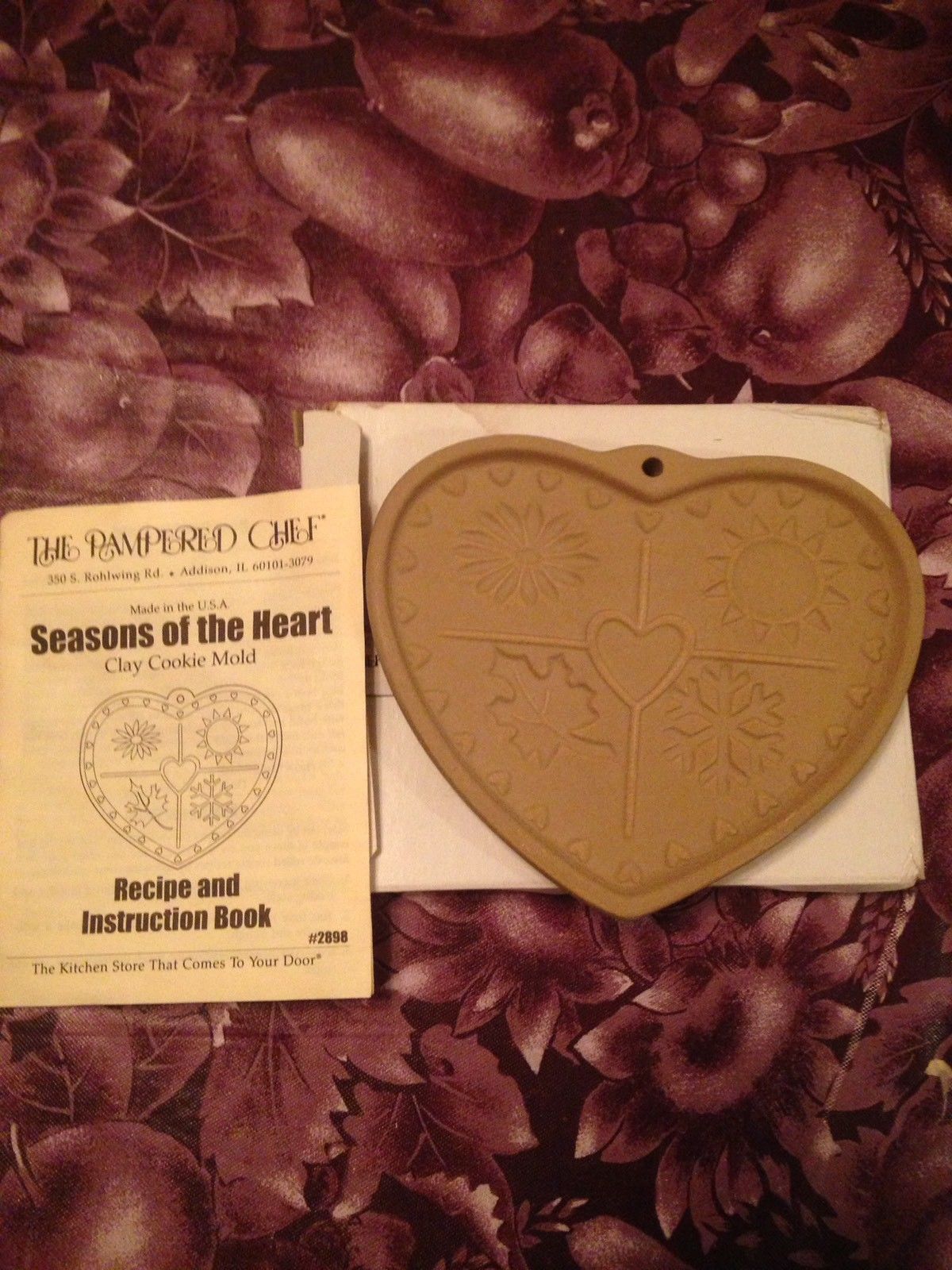 Brown Bag shortbread cookie mold, stoneware heart shape w/ recipe booklet