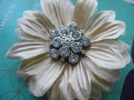 Cream Goody Regency Layered Chiffon Silk Flower Jewel Diamonds Center Salon Clip - $10.00