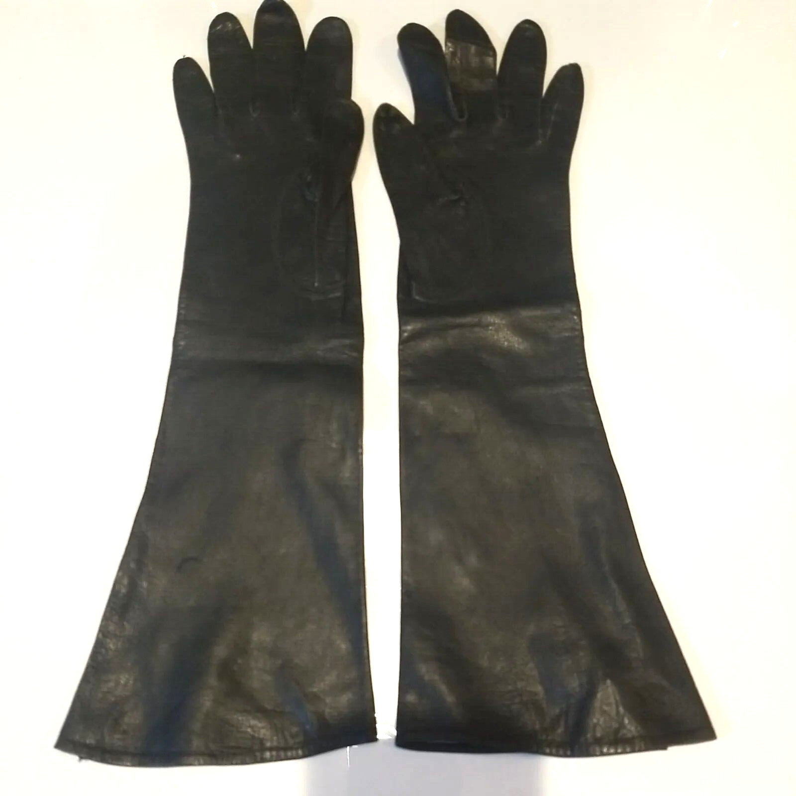 Wells Lamont Men's Leather Work Gloves Medium Size 6-pair, Genuine  100% Leather.