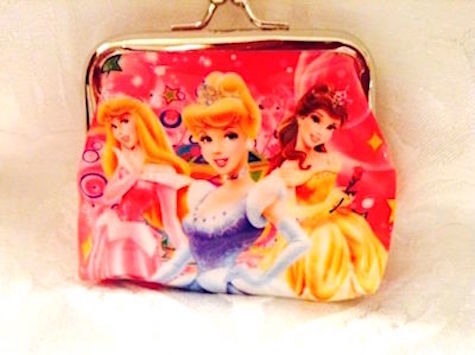 Disney character coin purse – Paasolainen's Gifts