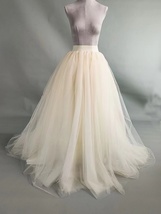 Women Floor Length Tulle Skirt Outfit Champagne Wedding Guest Tulle Maxi Skirt