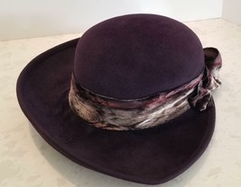 Louise Green Hat NWT White/Alabaster Wool/Felt/Fur