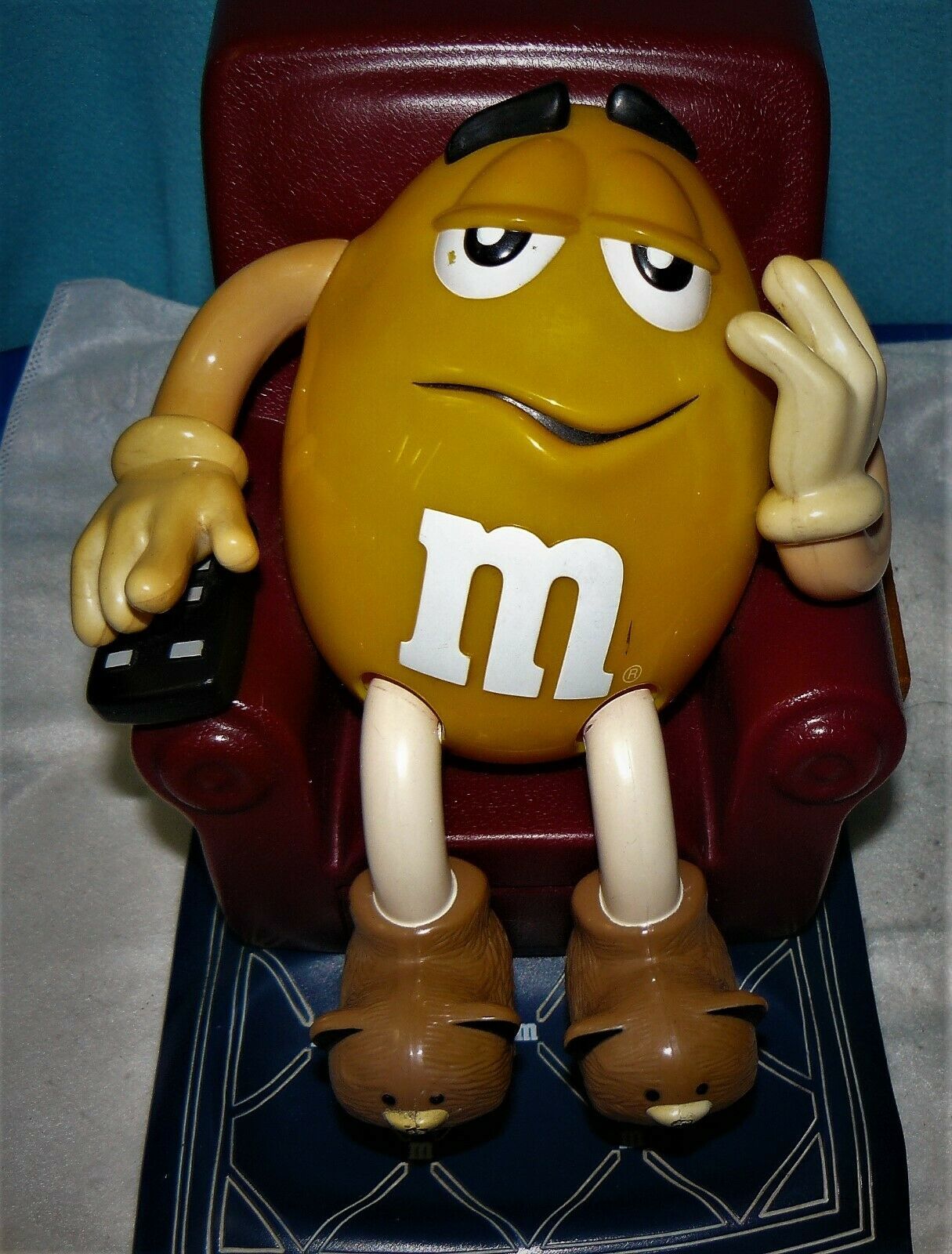 Vintage M&M Candy Dispenser Yellow Peanut Collectible