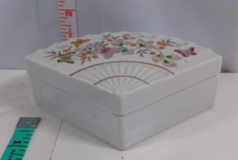 Vintage Avon 1980 Butterfly Fantasy Hand Porcelain Fan Trinket Box - $6.44