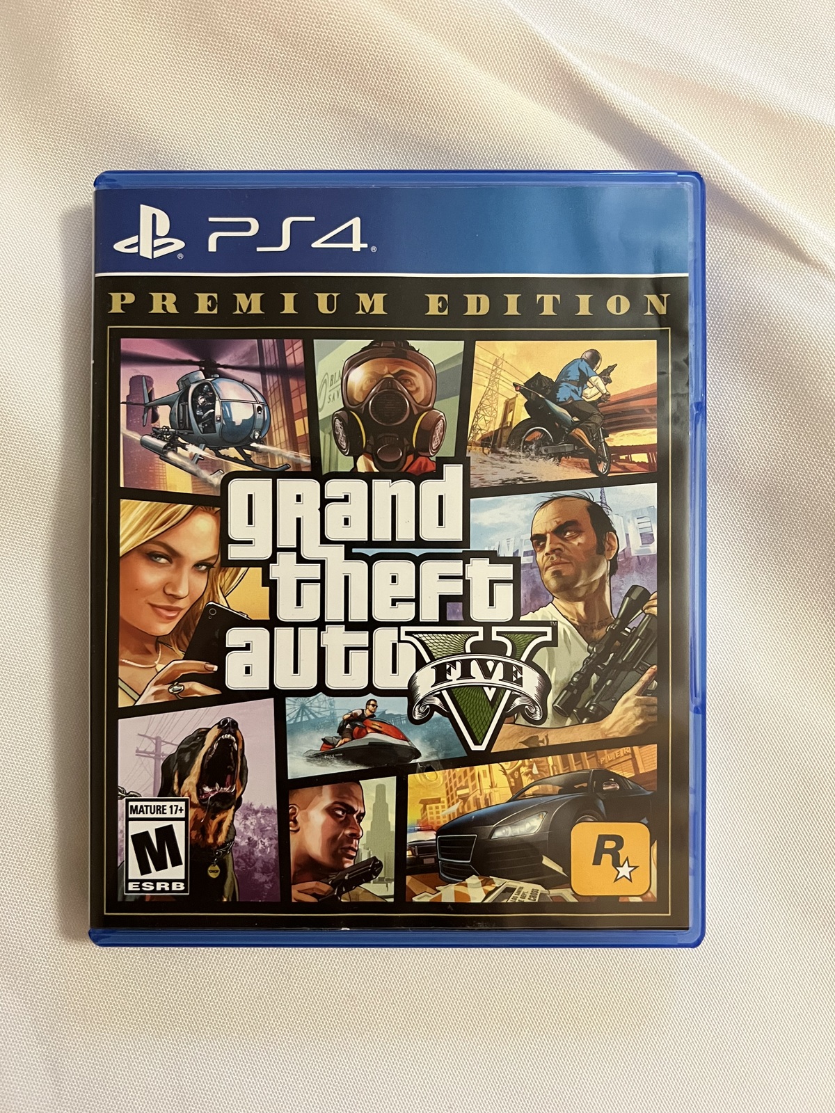 Primary image for Grand Theft Auto V Premium Edition PS4 [video game]