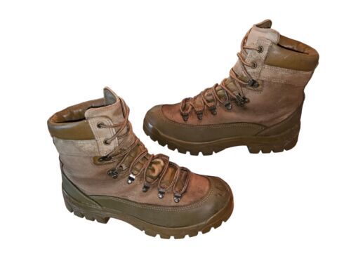 Primary image for BATES Mountain Combat Hiker Boots Vibram Gore-Tex E03412A Men's Sz 10 W