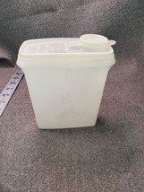 Vintage Tupperware Store N Pour Small Junior Cereal Keeper 