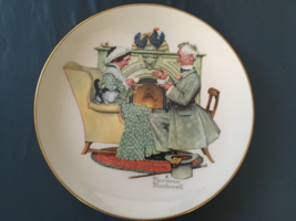10.5&quot; Gorham Fine China Norman Rockwell Collector Plate-Gaily Sharing Vi... - $20.00