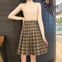 Knee Length Pleated Plaid Skirt Women Plus Size Navy Black Pleated PLAID SKIRTS image 4