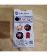 Flowers Floral WILTON Candy MOLD Chocolate w/instructions NEW in Package... - $6.52