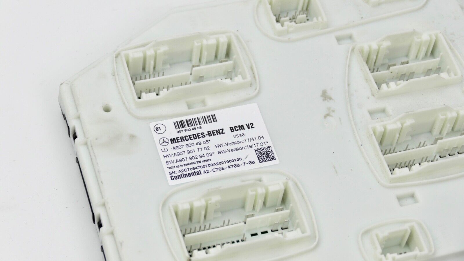 Mercedes Sprinter SAM Control Module Unit ECM BCM A9079004905