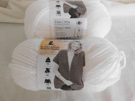 Lion Brand  Vanna's Choice White  lot of 2 dye Lot 639039 - $10.99