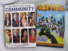 Community. Season 1. 4 DVD. Comic Kickpuncher.  - $9.95