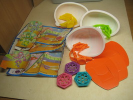 Joy - 2013 DC304 A-B-C Disc launchers - complete set+ 3 papers - surprise eggs - $3.50