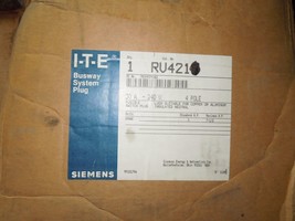 ITE/Siemens RV421 30A 3ph 4W 240V Busway System Fusible Switch Plug New Surplus - $525.00