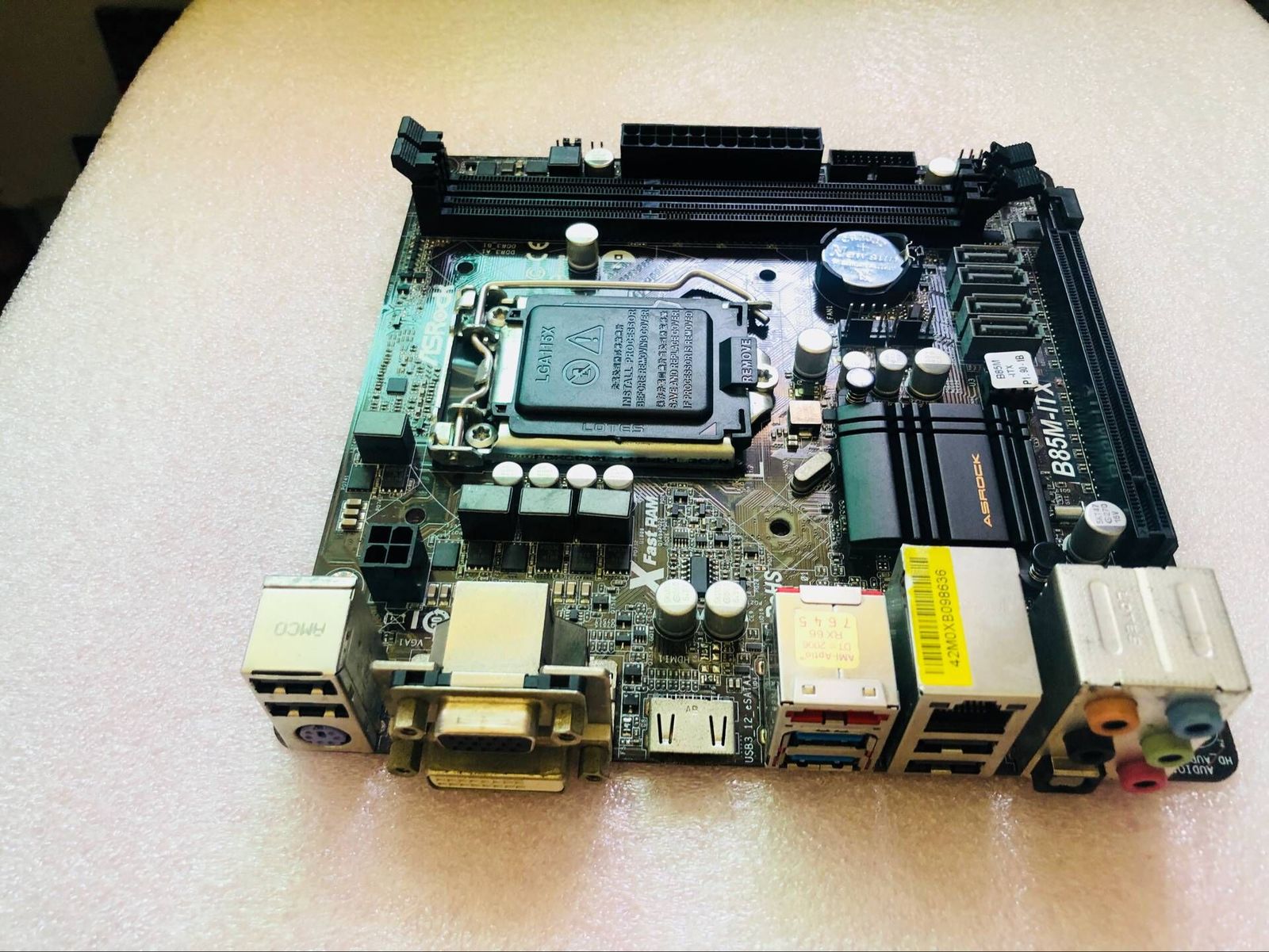 ASRock B85M-ITX Intel LGA 1150/ H3 Mini-ITX Motherboard w/back Panel ...