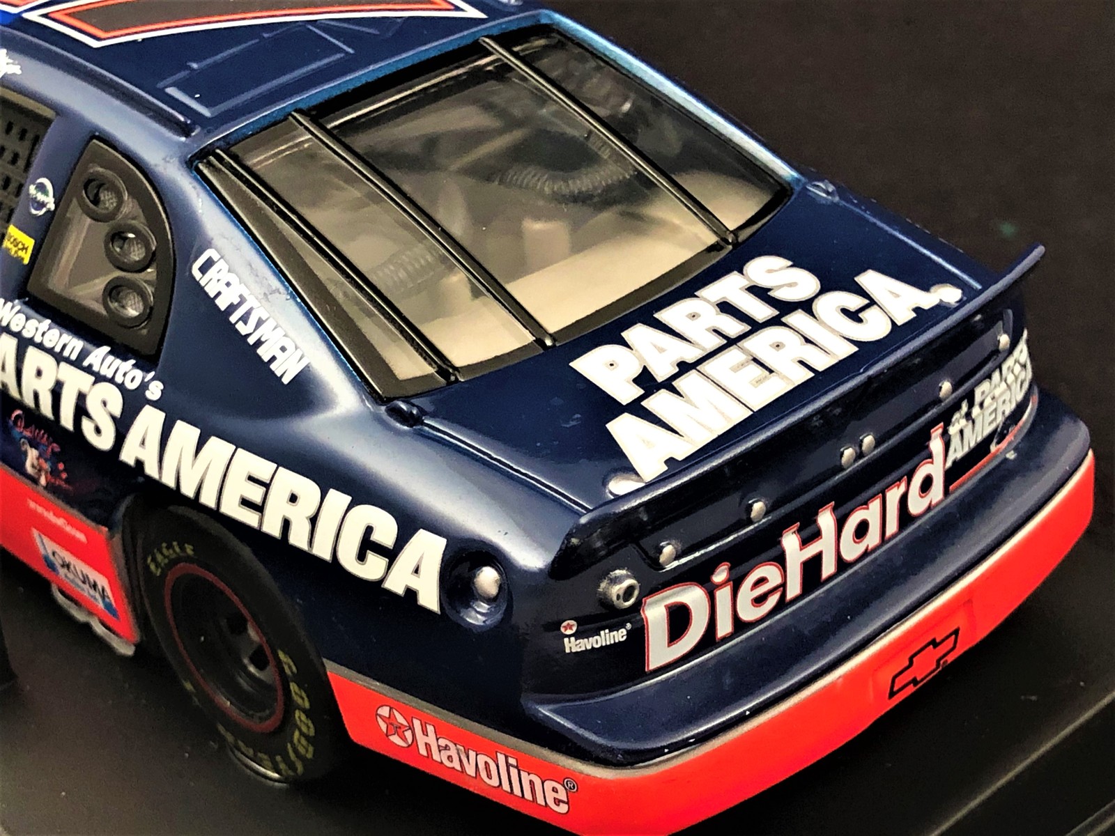 1997 Darrell Waltrip 17 Western Auto Parts America 124 Scale Pontiac