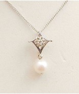 Gorgeous 14k White Gold Diamond Cultured Pearl Lavalier Necklace - $125.00