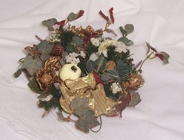PartyLite 3" Deck the Halls Ring Off White Wild Roses Rose Hips Fir Gold Ribbon - $13.81