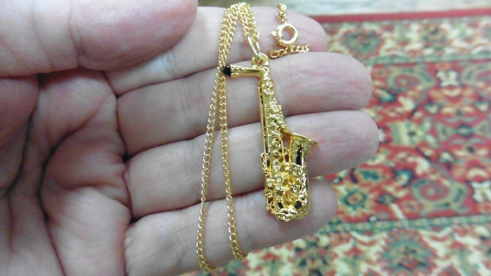 (M15C) ALTO SAX Saxophone NECKLACE jewelry 24k gold plate I love