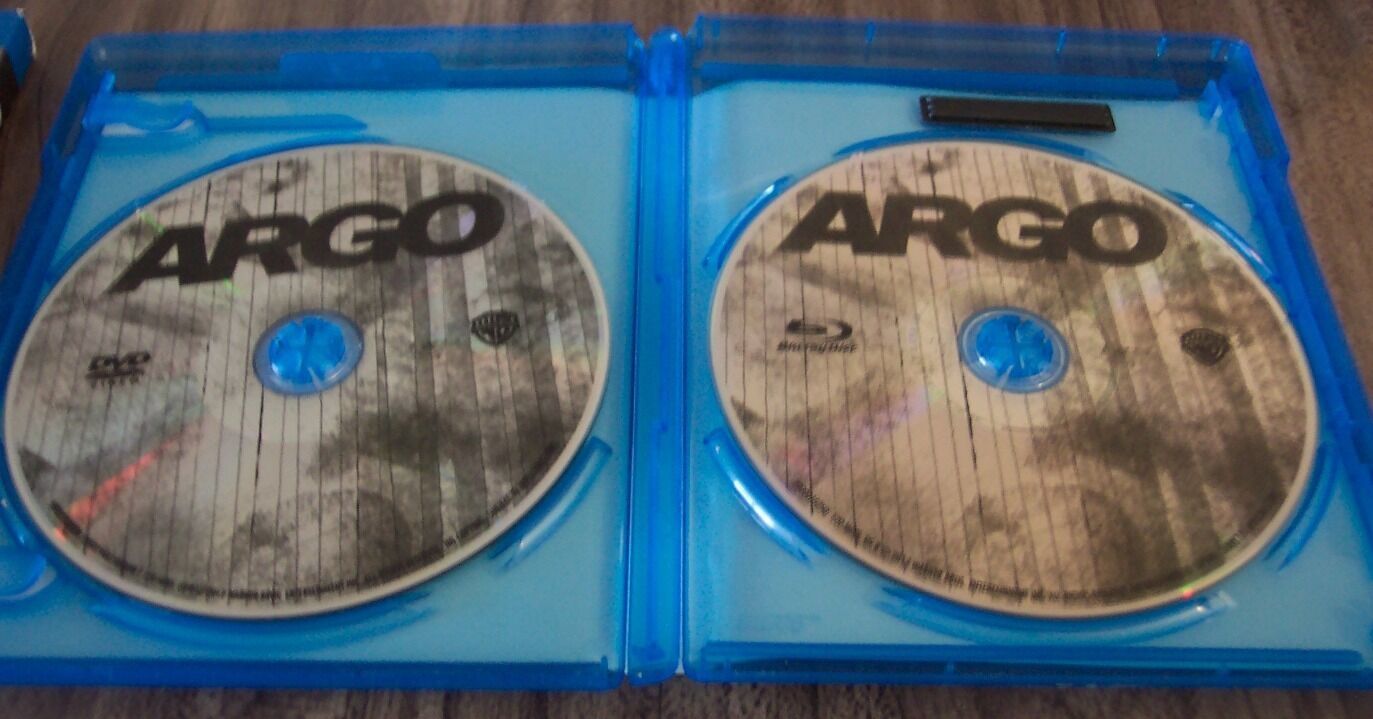 ARGO Bluray DVD 2 Disc SET MOVIE Ben Affleck Bryan Cranston DVDs