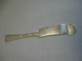Wm Rogers &amp; Son 1923 Mayfair Silver Plate Flat Handle Butter Spreader - $4.95