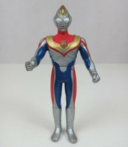 2000 Bandai Ultraman Dyna Figure Ultra Hero Series 5" Vinyl Figure - $12.60