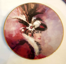 Avon Mrs Albee Four Seasons Porcelain Collector Plate Majesty of Winter ... - $9.83
