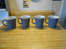 vintage pyrex corning mugs blue and white - $14.20