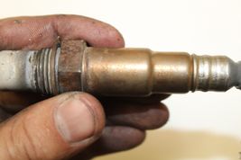 04-07 BMW 530i 545i 525i OXYGEN SENSOR FRONT UPPER UPSTREAM M915 image 9