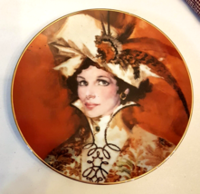 Avon Mrs Albee Four Seasons Porcelain Collector Plate Autumns Bright Bla... - $9.83