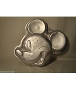 WILTON DISNEY MICKEY MINNIE MOUSE CLUB FACE CAKE PAN 2010 #2105-7070 - $9.99
