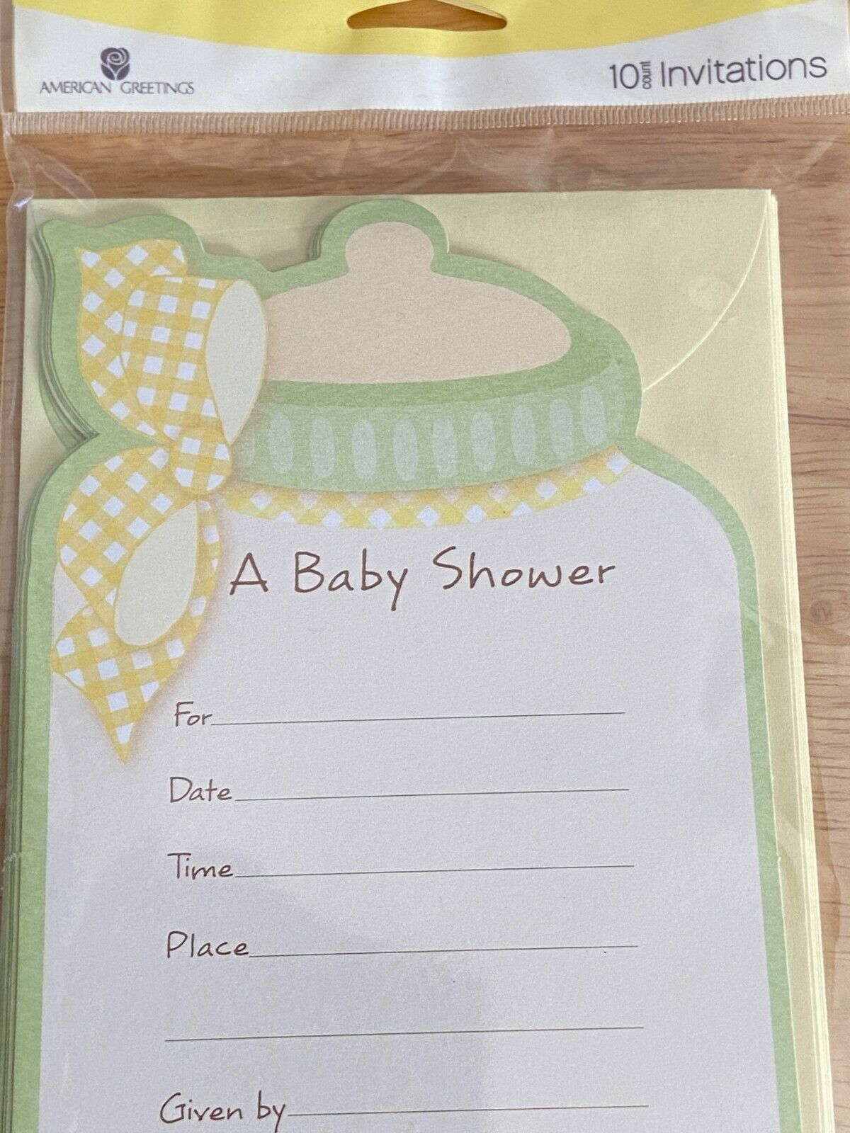 Primary image for 1 Pack of 10 American Greetings Baby Shower Invitations (Baby Bottle) *NEW* bb1