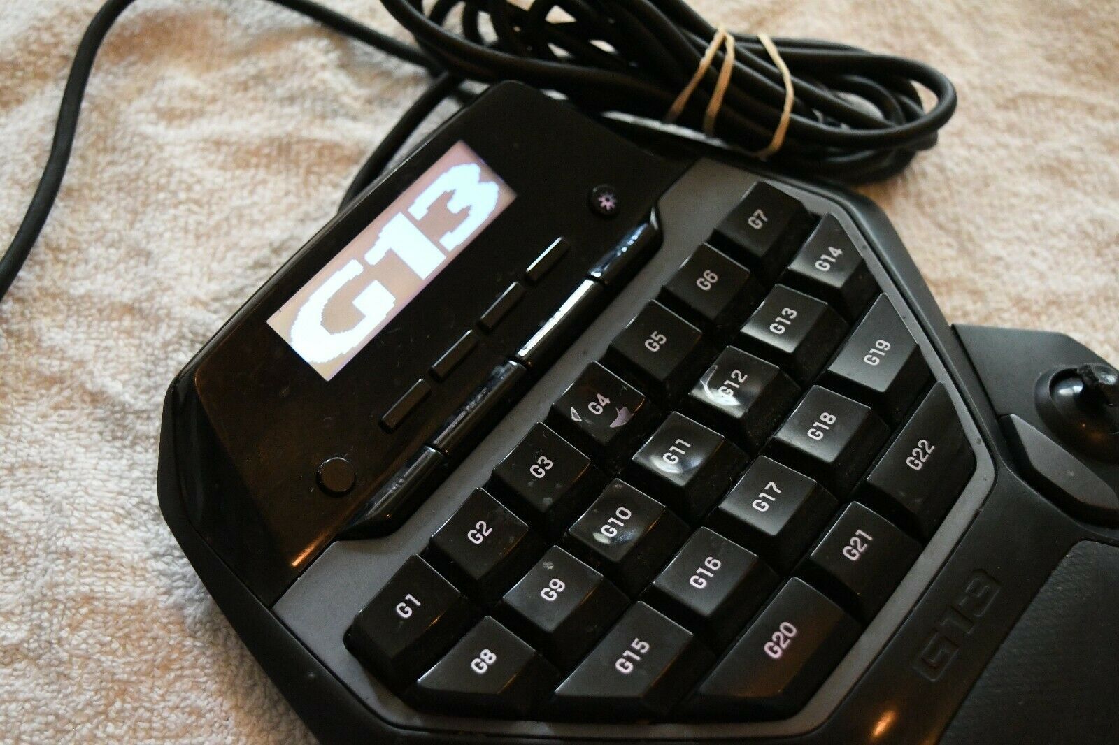 LOGITECH G13 RGB GAMING KEYPAD Y-U0002 - BLACK- OK SHAPE SEE PICS FIRST ...