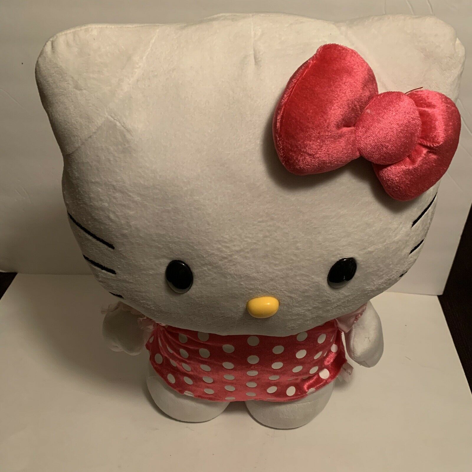 Hello Kitty Rainbow 9.5 inch Plush