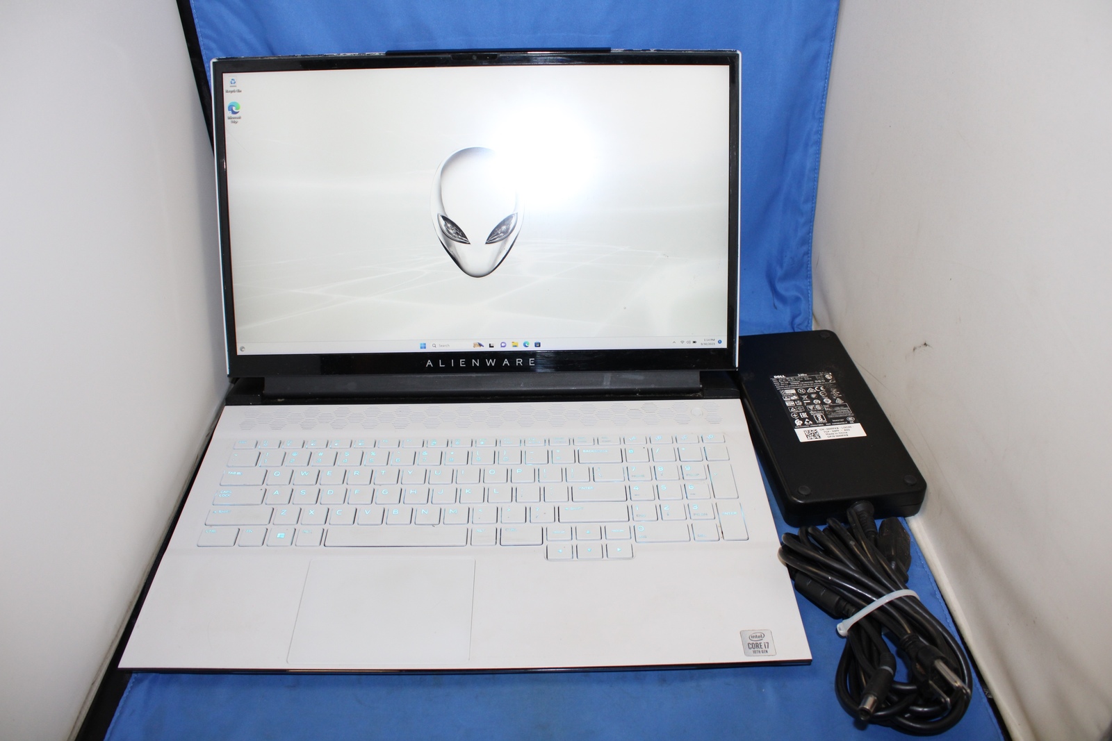 Alienware M17 R3 Gaming Laptop 173 1tb Ssd 16gb Ram I7 10750h Nvidia Rtx 2070 Pc Laptops 7966