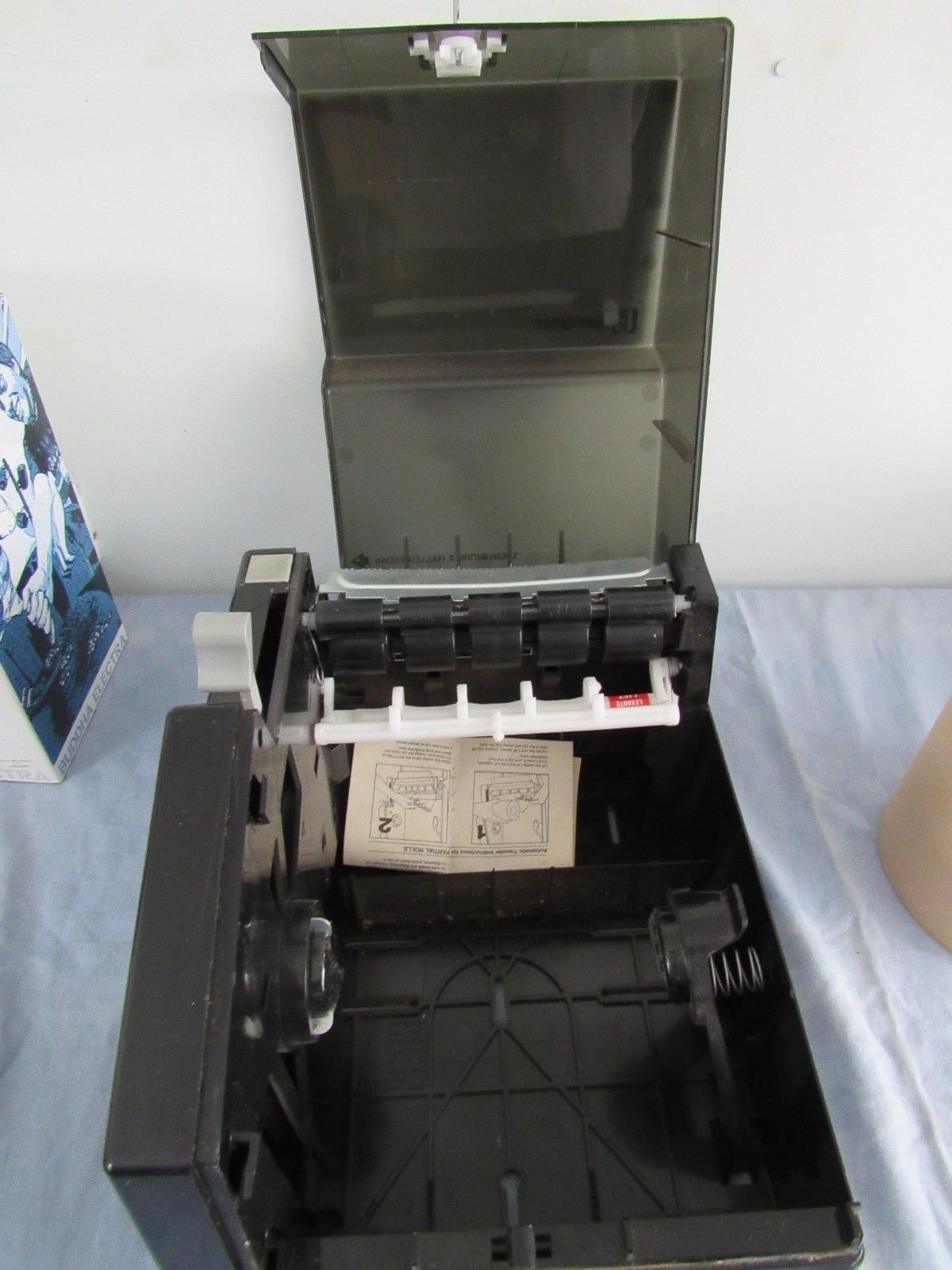 Bay West Paper Towel Dispenser With Key Paper Towel Dispensers