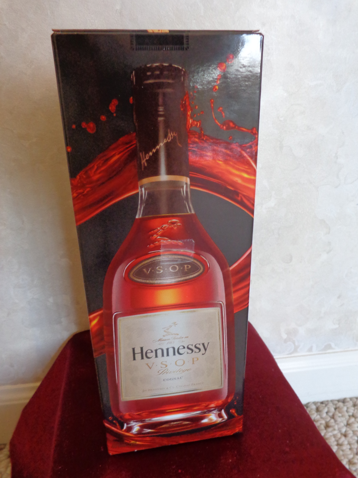 HENNESSY Very Special Cognac Empty Glass Liquor Bottle With 