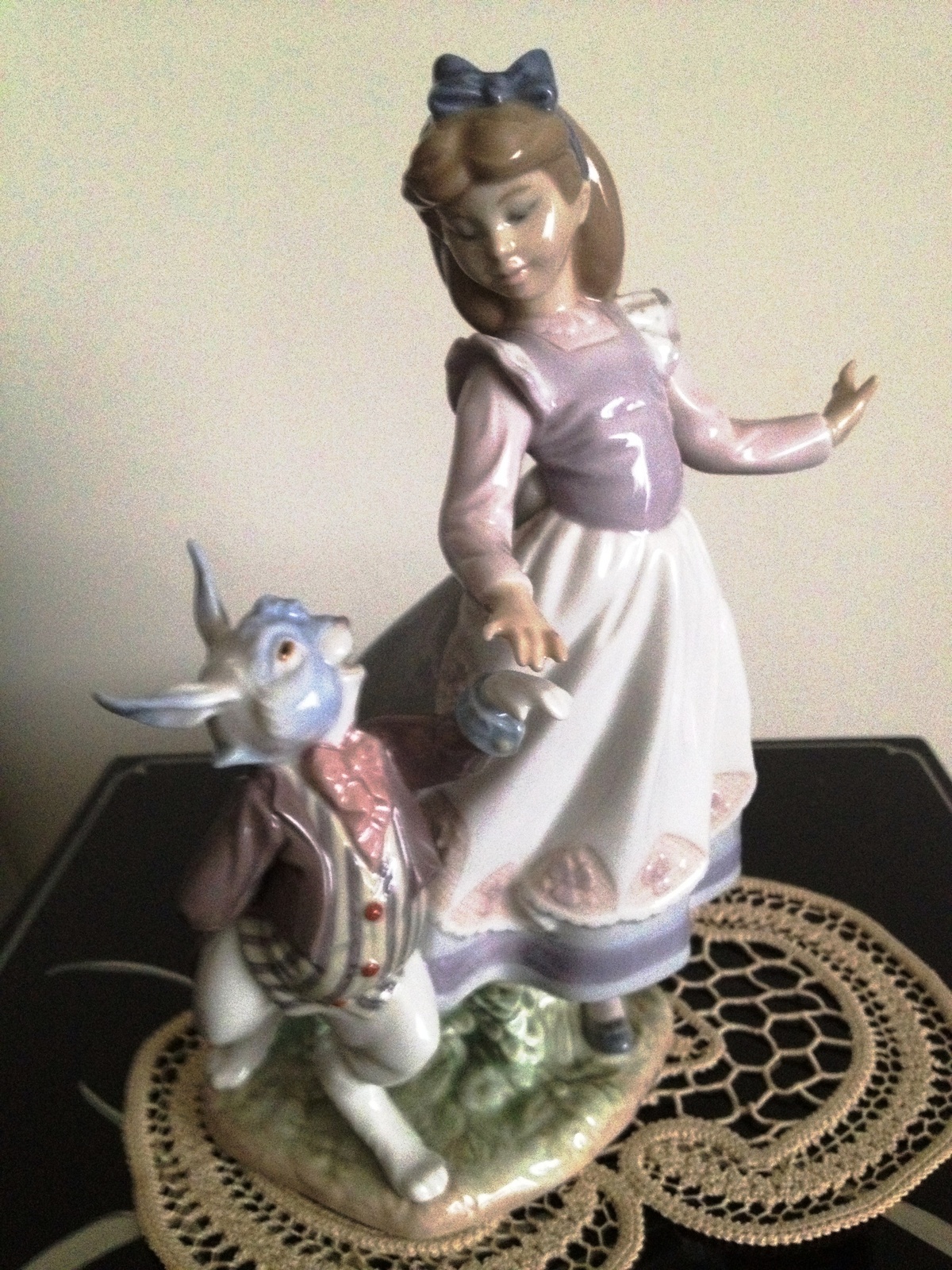 Lladro Disney's Alice in Wonderland Figurine