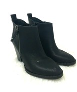 Shoe Women Size 10 Black Short Boot Universal Thread Jameson 3&quot; Heel - $35.00