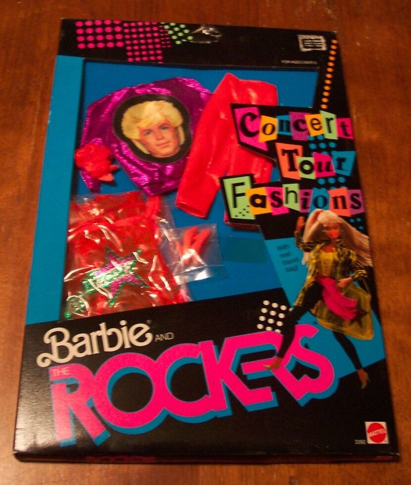 VINTAGE Barbie and the Rockers 1986 CONCERT TOUR FASHIONS OUTFIT IN BOX NEW